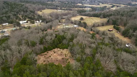 6680 Walker Creek Road Alexandria TN 37012