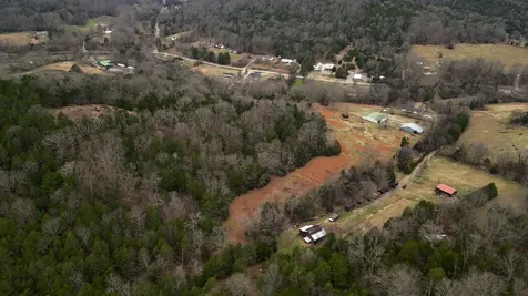 6680 Walker Creek Road Alexandria TN 37012