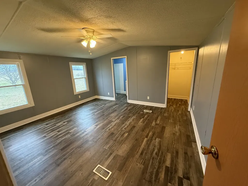 17 Partin Place Lane Hillsboro TN 37342