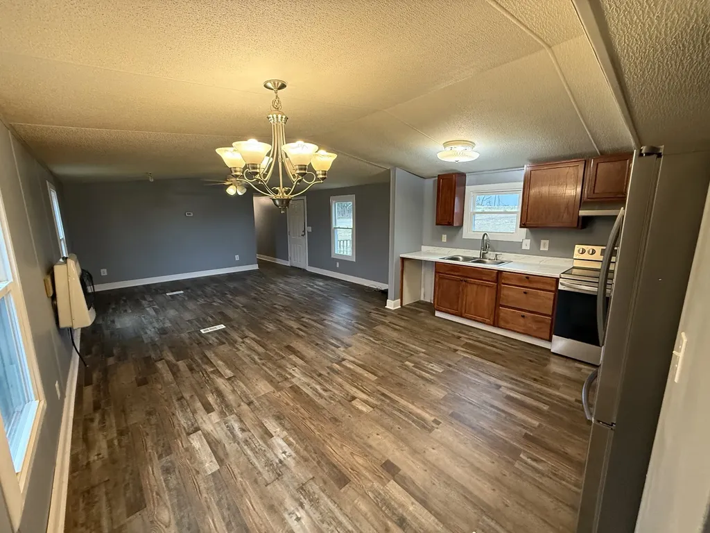 17 Partin Place Lane Hillsboro TN 37342