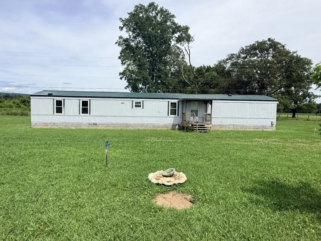17 Partin Place Lane Hillsboro TN 37342