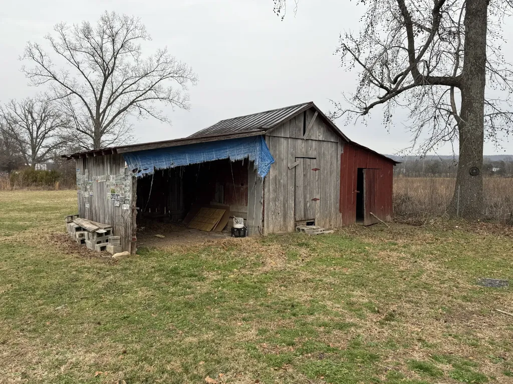 17 Partin Place Lane Hillsboro TN 37342