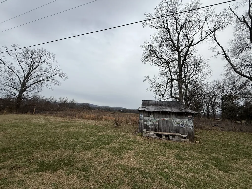 17 Partin Place Lane Hillsboro TN 37342