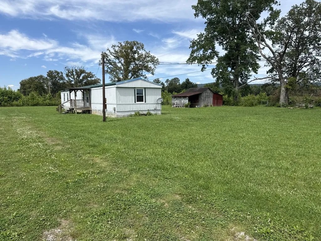 17 Partin Place Lane Hillsboro TN 37342