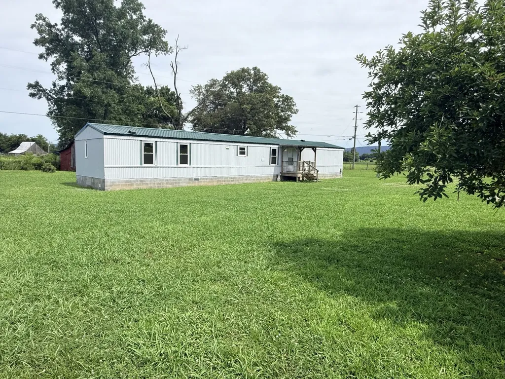 17 Partin Place Lane Hillsboro TN 37342