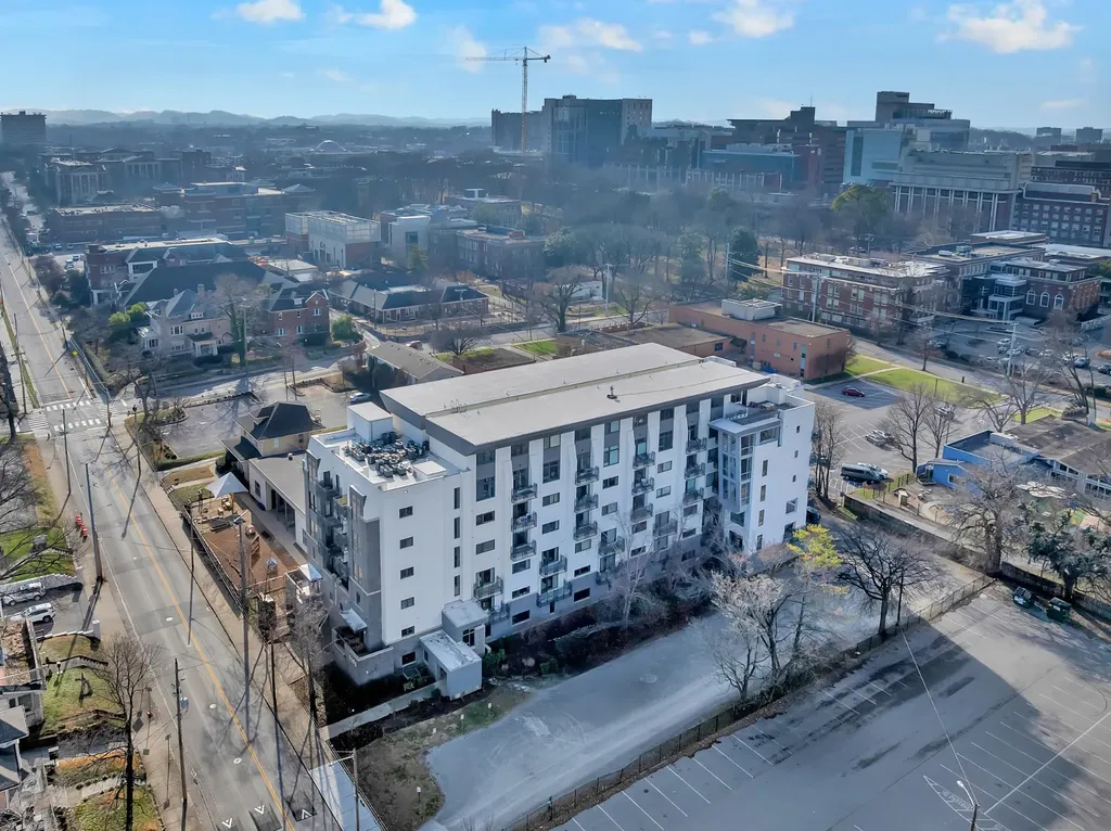 1101 18th Ave, S Nashville TN 37212