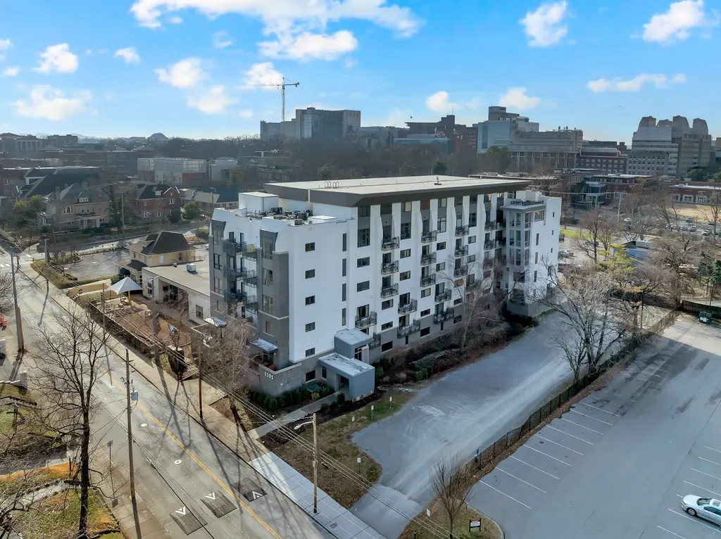 1101 18th Ave, S Nashville TN 37212