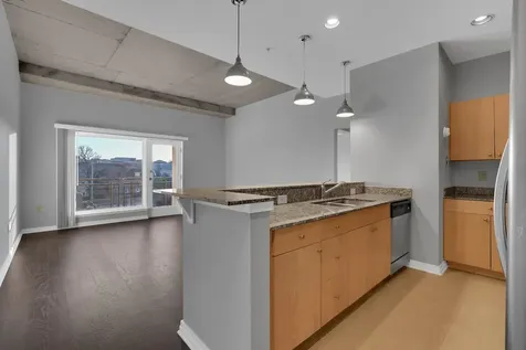 1101 18th Ave, S Nashville TN 37212