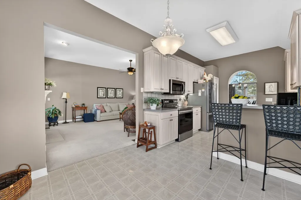 5553 Peninsula Park Landing Hermitage TN 37076