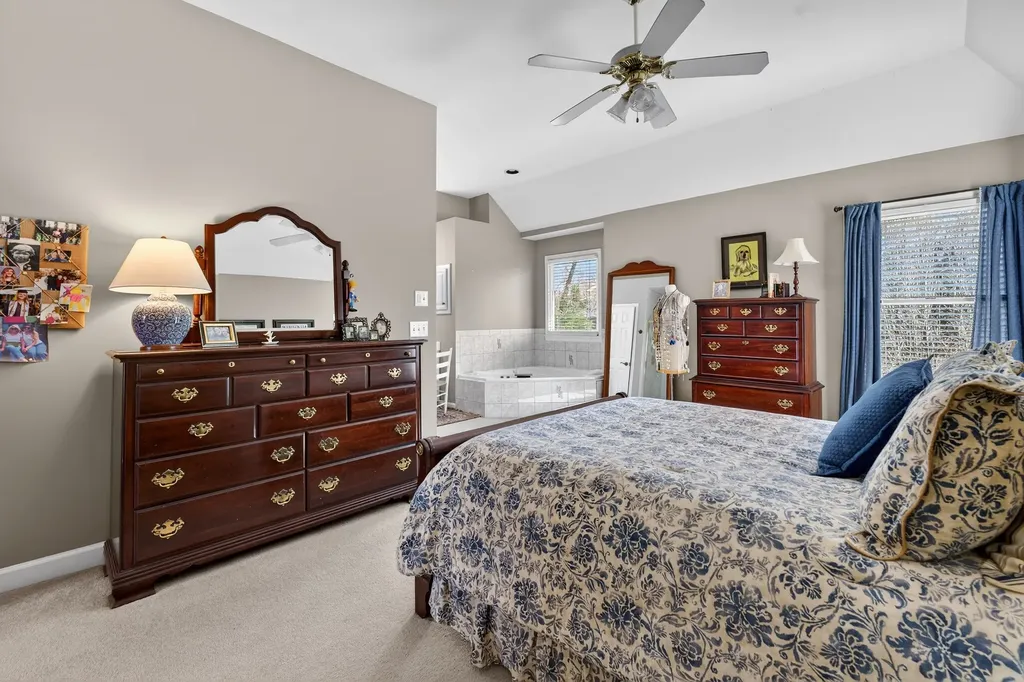 5553 Peninsula Park Landing Hermitage TN 37076