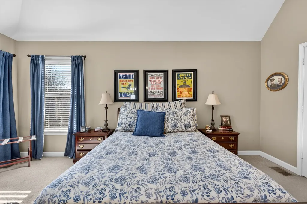 5553 Peninsula Park Landing Hermitage TN 37076