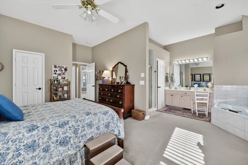 5553 Peninsula Park Landing Hermitage TN 37076