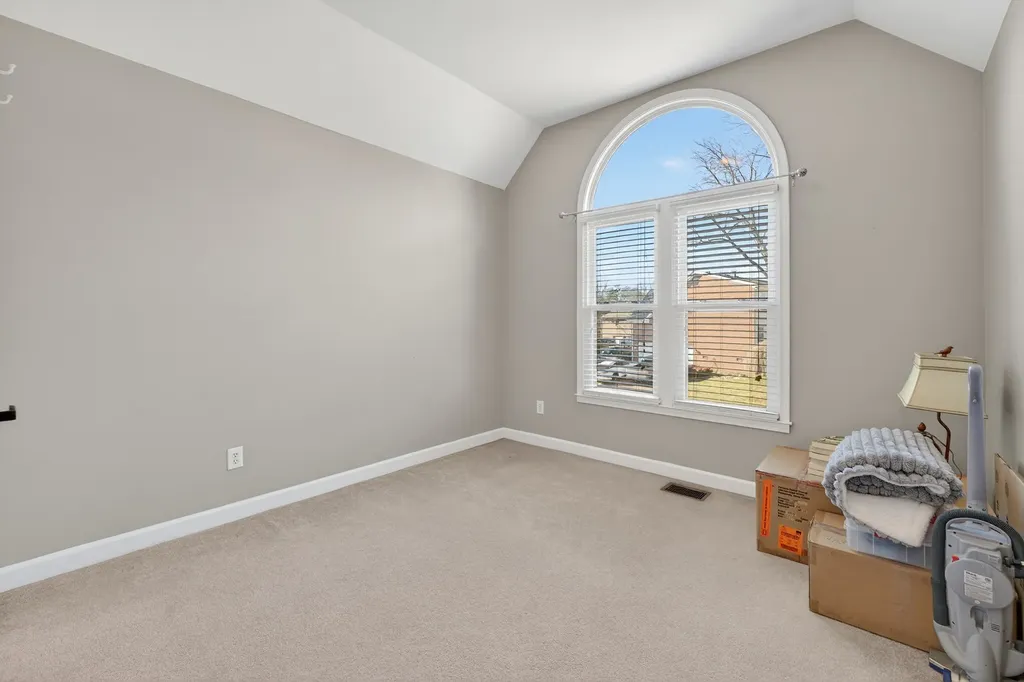 5553 Peninsula Park Landing Hermitage TN 37076