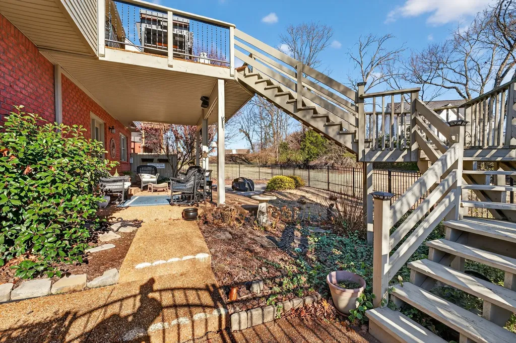 5553 Peninsula Park Landing Hermitage TN 37076