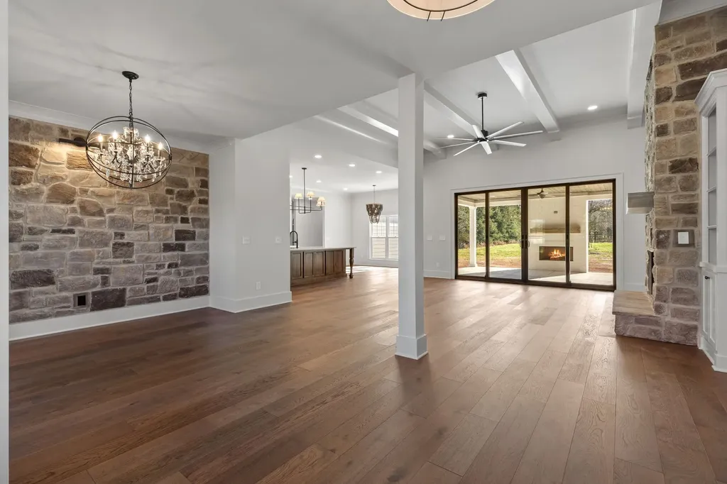 5024 Halls Hill Pike Murfreesboro TN 37130