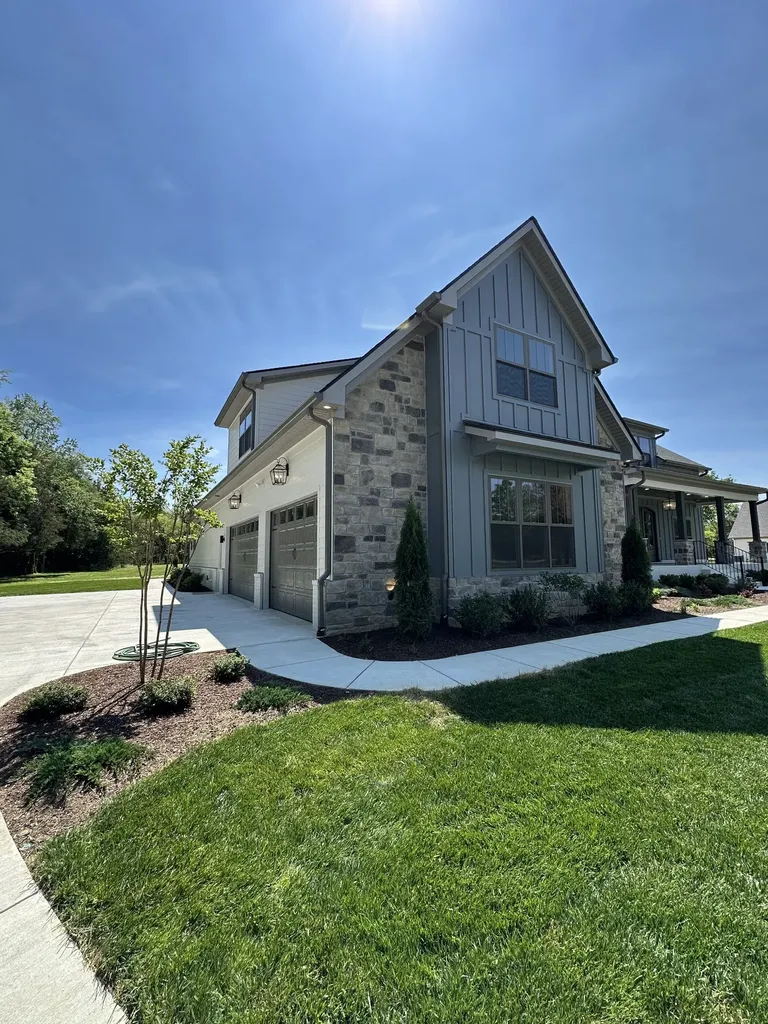 5024 Halls Hill Pike Murfreesboro TN 37130