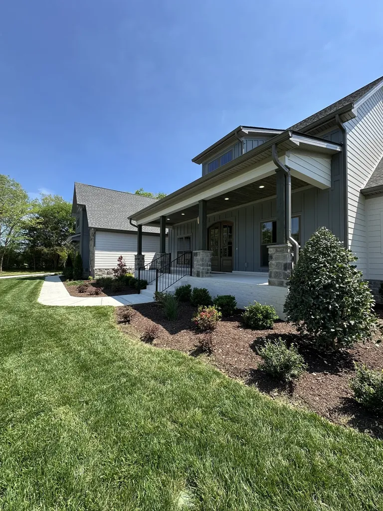 5024 Halls Hill Pike Murfreesboro TN 37130