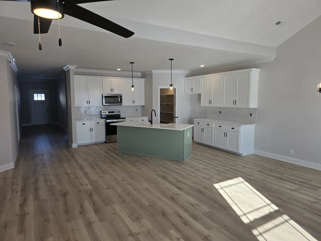 1068 Cherry Blossom Lane Clarksville TN 37040