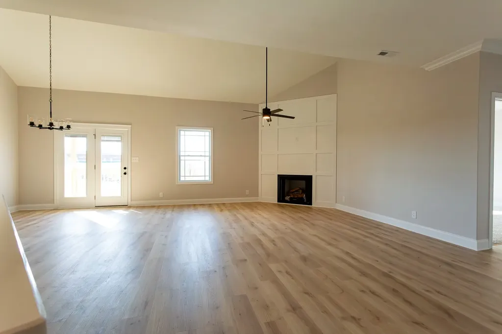 1068 Cherry Blossom Lane Clarksville TN 37040