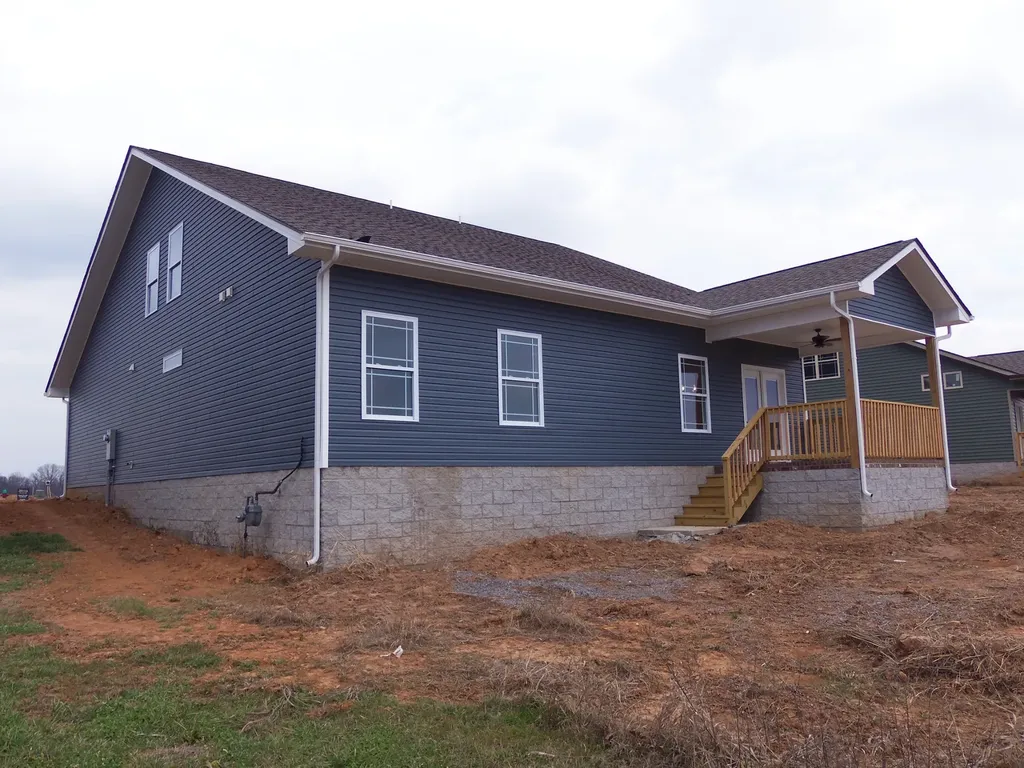 1068 Cherry Blossom Lane Clarksville TN 37040