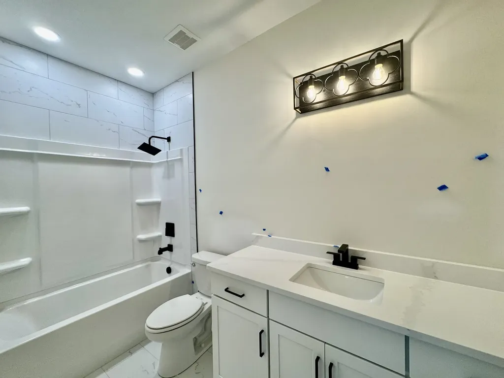 390 Young Lane Pleasant View TN 37146