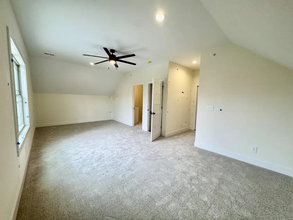 390 Young Lane Pleasant View TN 37146