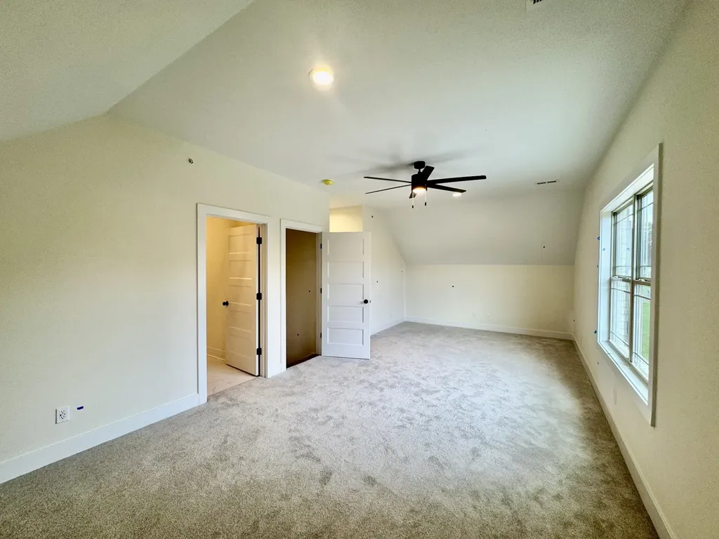 390 Young Lane Pleasant View TN 37146