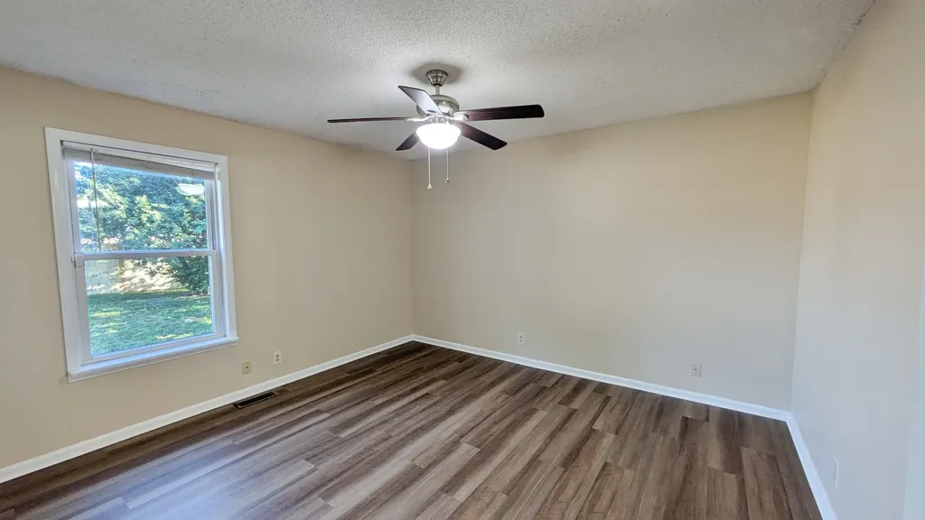 283 Audrea Lane Clarksville TN 37042