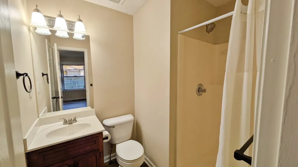 283 Audrea Lane Clarksville TN 37042