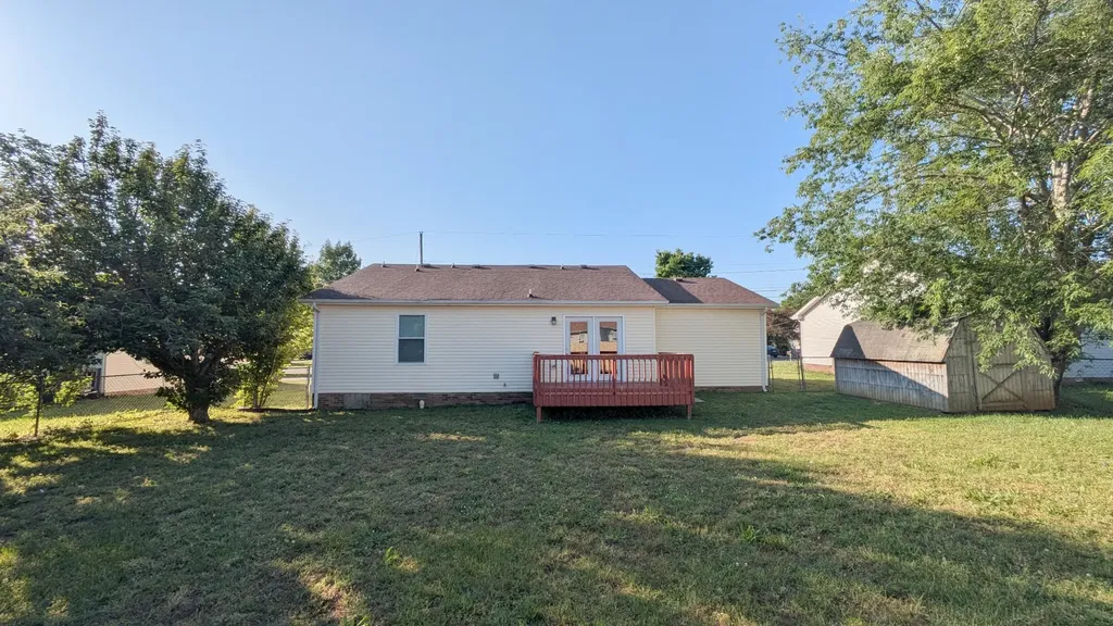 283 Audrea Lane Clarksville TN 37042