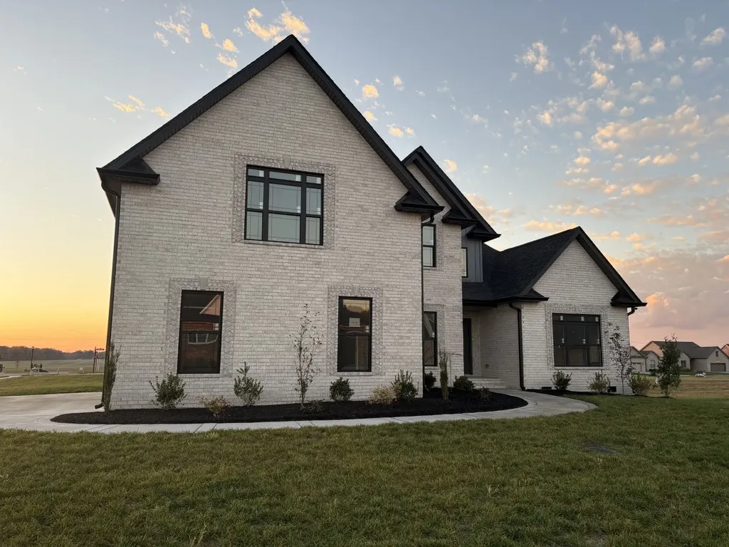 1717 Oliver Park Boulevard Clarksville TN 37043
