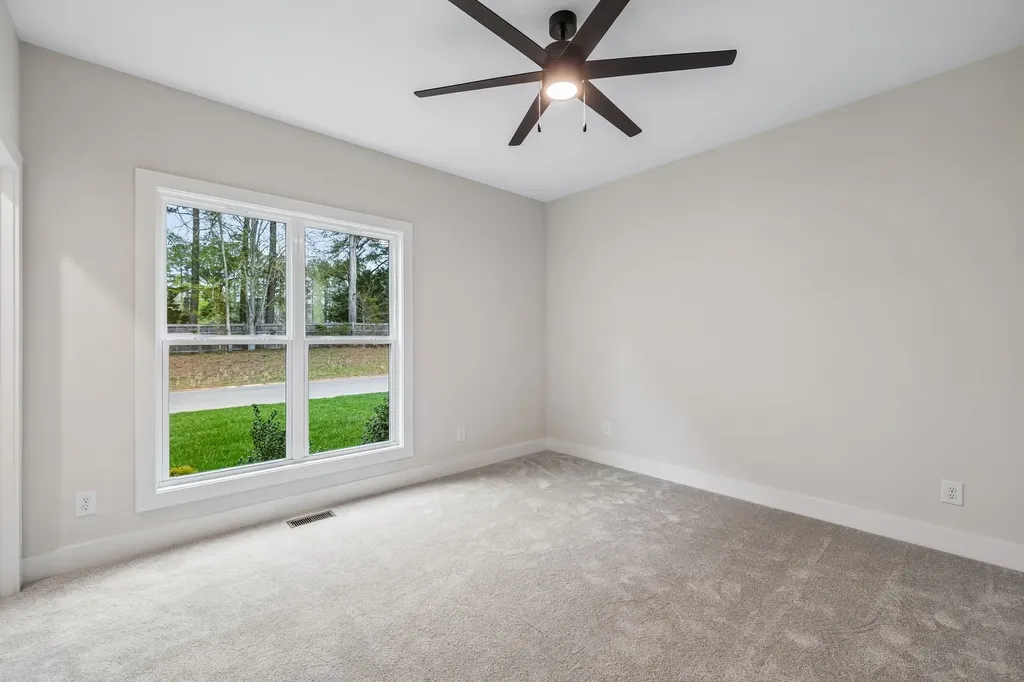 4017 Sadie Grace Way Clarksville TN 37042