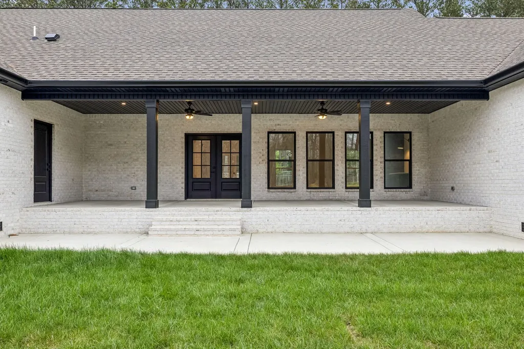 4017 Sadie Grace Way Clarksville TN 37042