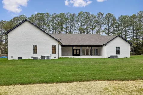 4017 Sadie Grace Way Clarksville TN 37042