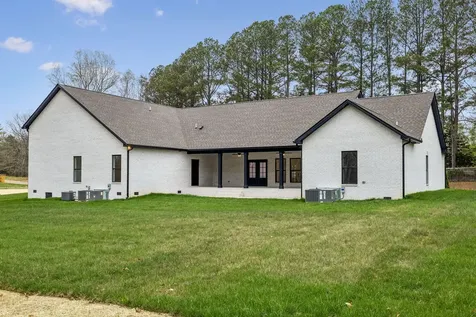 4017 Sadie Grace Way Clarksville TN 37042