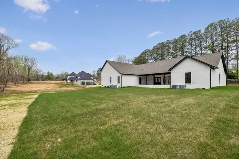 4017 Sadie Grace Way Clarksville TN 37042