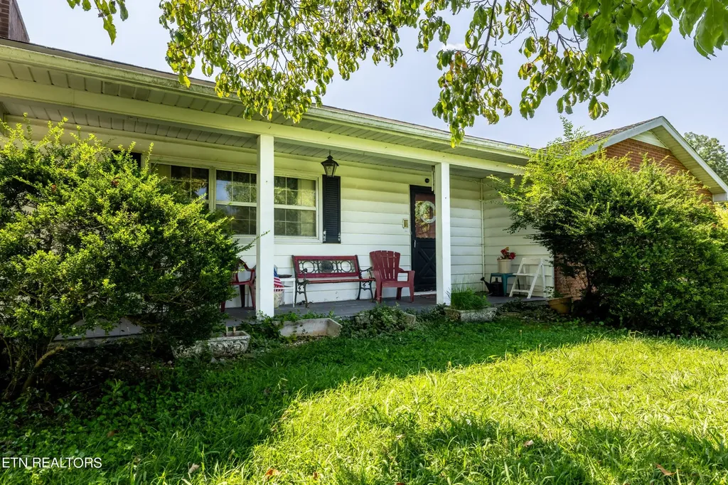 111 Harmon Road Maryville TN 37804