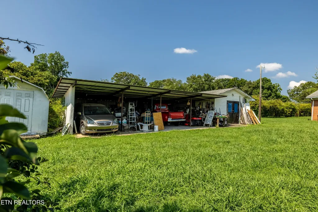 111 Harmon Road Maryville TN 37804