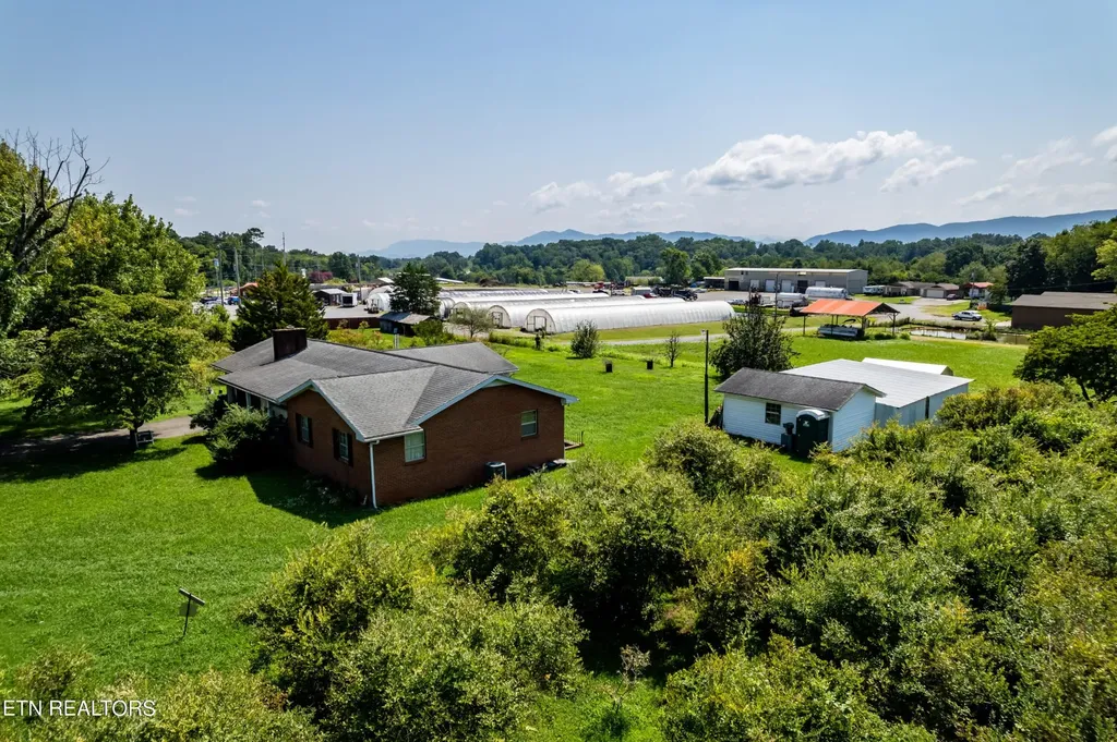 111 Harmon Road Maryville TN 37804