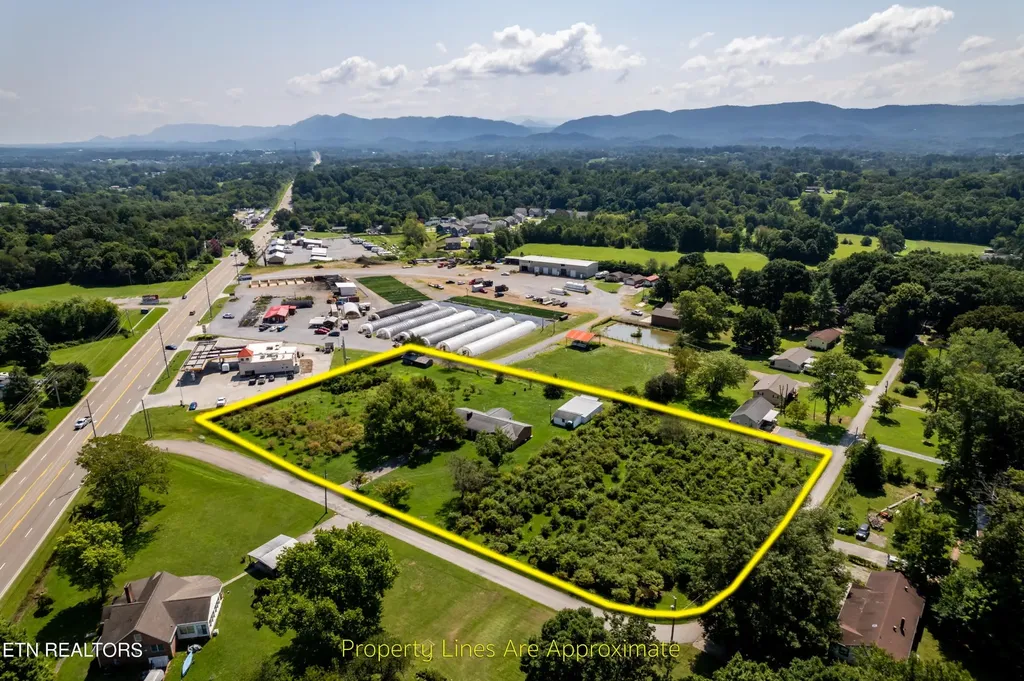 111 Harmon Road Maryville TN 37804