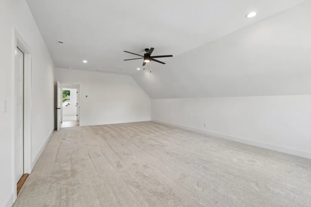 370 Young Lane Pleasant View TN 37146