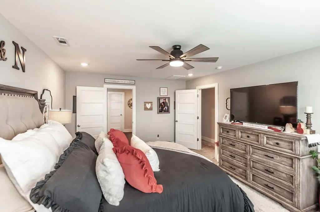 1377 Wentworth Drive Gallatin TN 37066