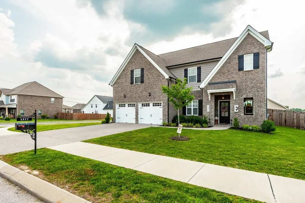 1377 Wentworth Drive Gallatin TN 37066