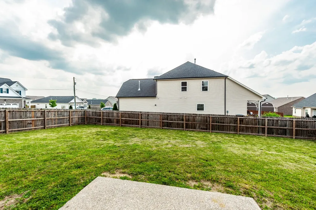 1377 Wentworth Drive Gallatin TN 37066