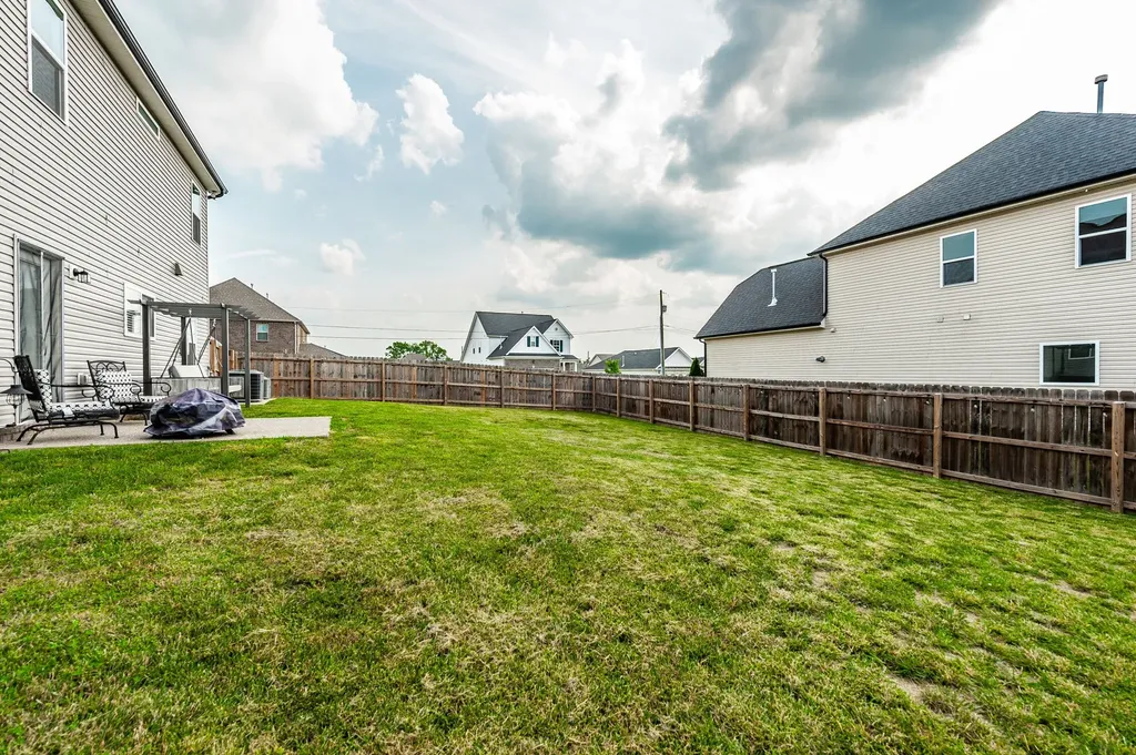 1377 Wentworth Drive Gallatin TN 37066