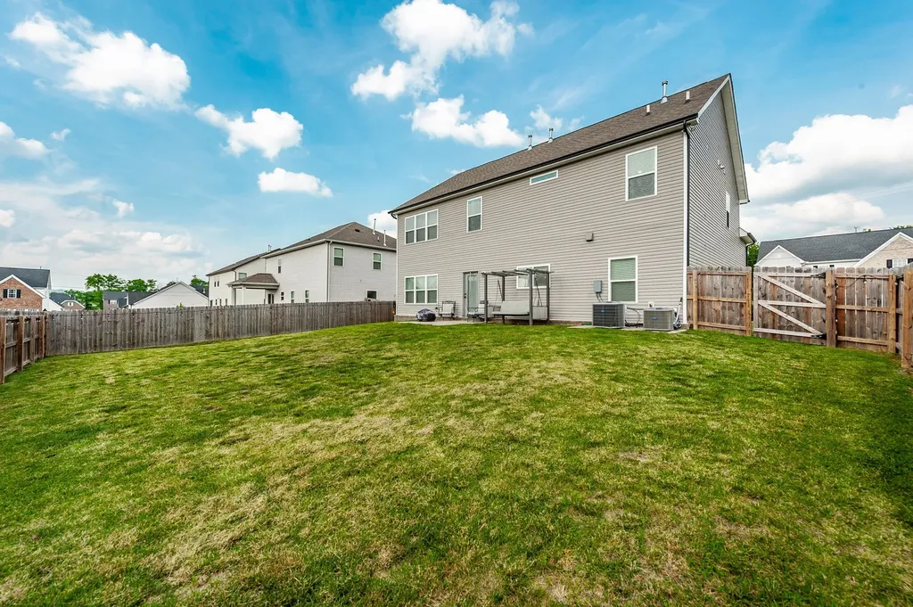 1377 Wentworth Drive Gallatin TN 37066