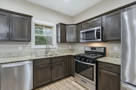 105 Lakeview Drive Decherd TN 37324
