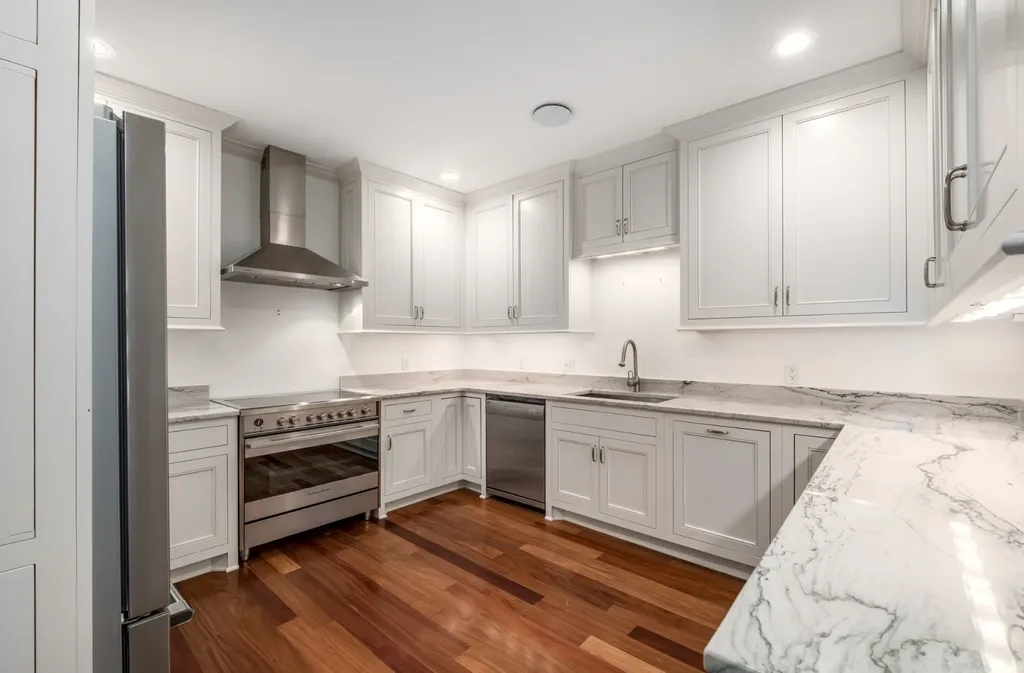 3737 West End Avenue Nashville TN 37205