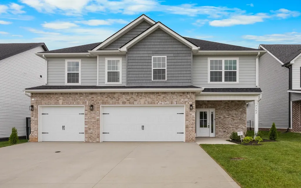 2582 Rafiki Drive Clarksville TN 37042
