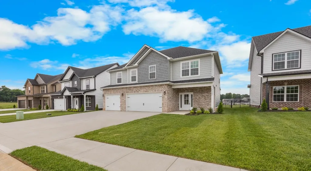 2582 Rafiki Drive Clarksville TN 37042